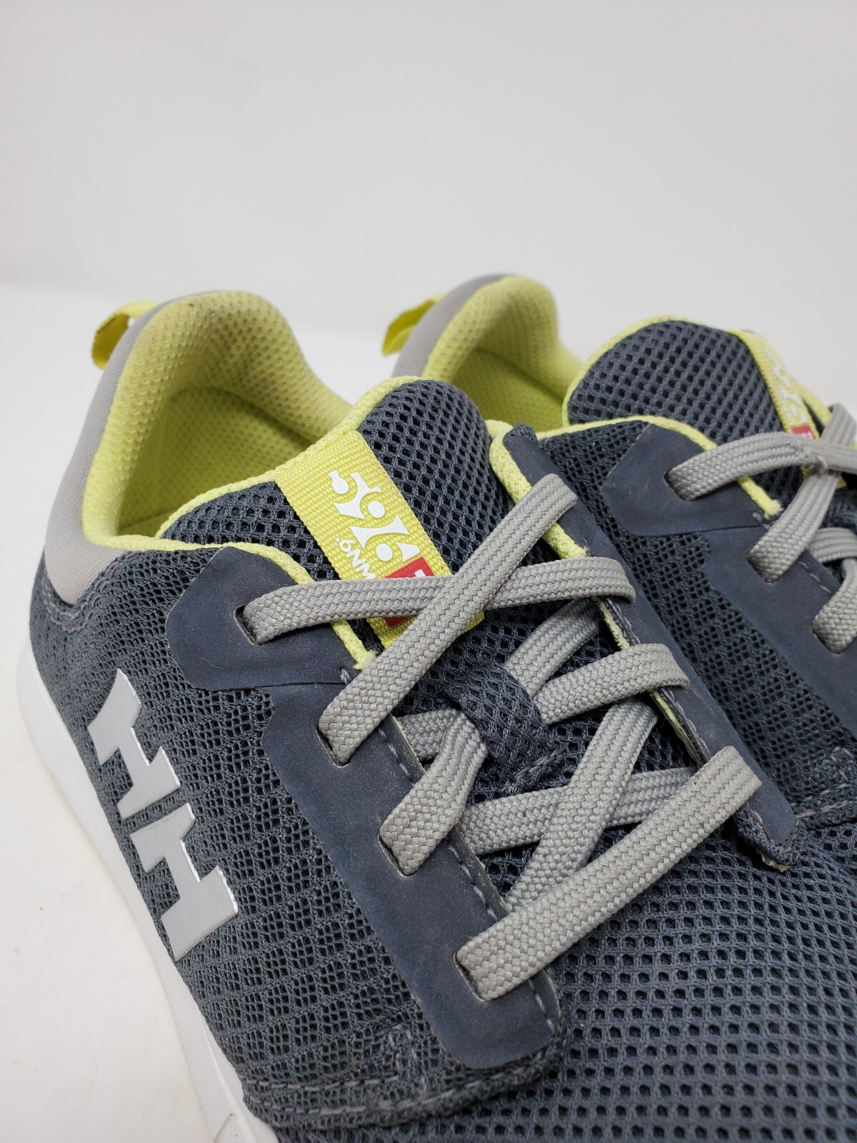 Helly Hansen Gray Feathering Lightweight Trainer … - image 2