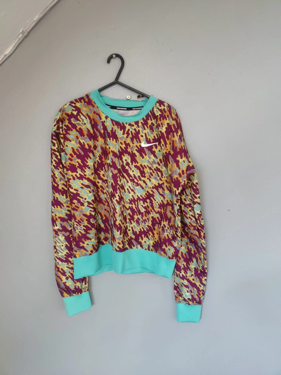 Nike sweat proof shirts clearance