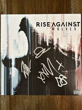 ‘Rise Against’ Band Signed ‘Wolves’ Vinyl Album ‘Tim Mcilrath’ PROOF