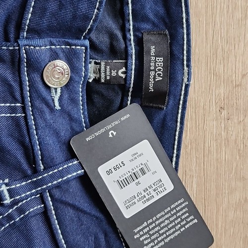 NWT True Religion Becca Bootcut Blue Denim Jeans Women's Size 30 - Picture 3 of 8