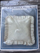 Vintage M.H. Candlewick Pillow Kit 14 14" Floral Dove Tulip 100 Cotton Muslin