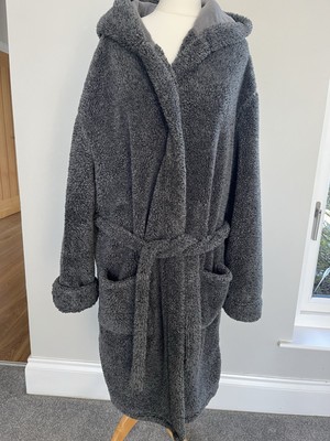 PRIMARK men's SMALL/MEDIUM fleece DRESSING GOWN bath robe Grey vgc UK