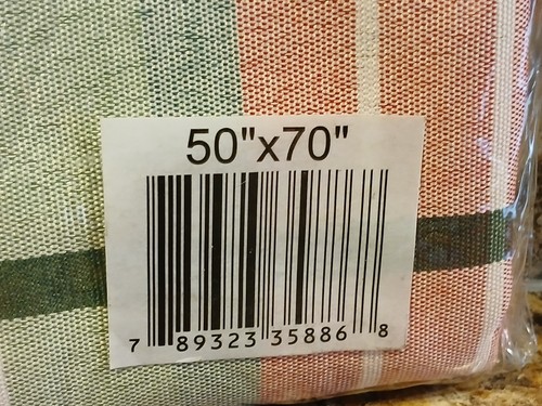 Vernor Tablecloth 100% Polyester Green-White-Red Plaid 50" x 70" Oblong - Picture 24 of 24