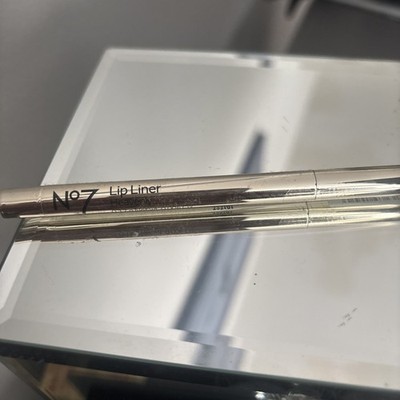 No7 Lip Liner Heavenly Lip Liner Limited Edition 0,17g BN Full Size