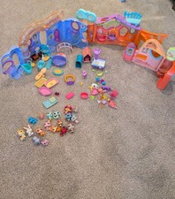 Littlest Pet Shop LPS Lot Figures Playsets and accessories see description