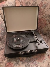 Suit Case Record Player BRAND NEW 