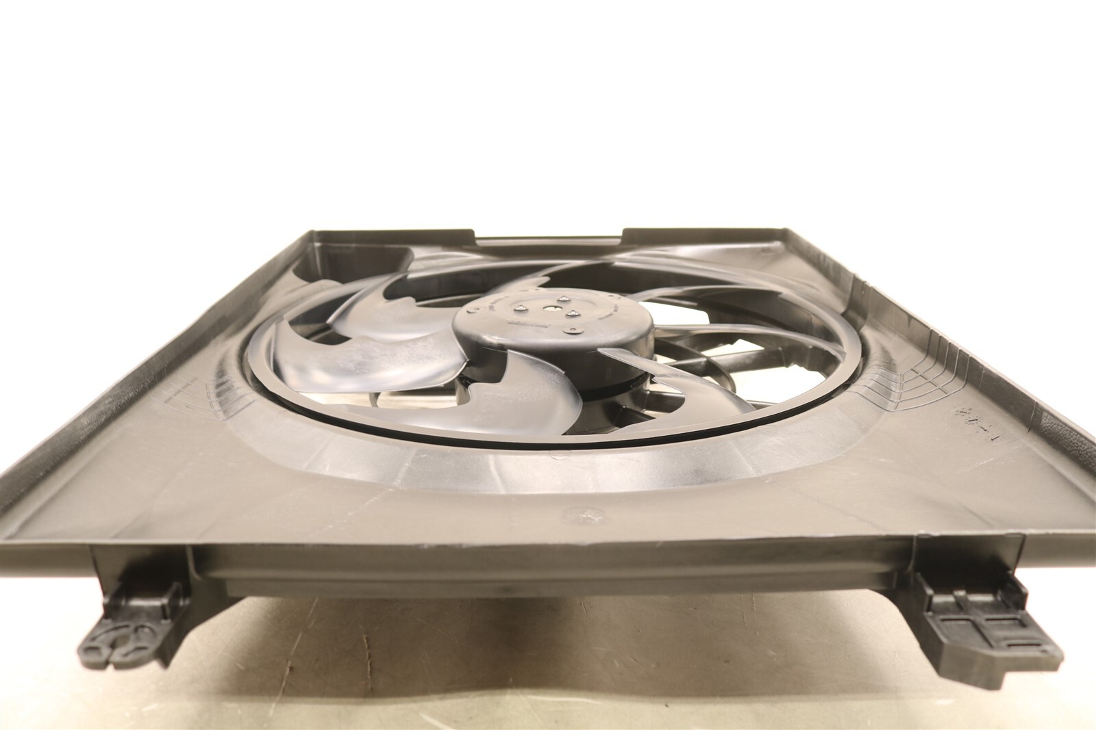 NEW OEM Engine Cooling Fan Assembly 25380D3600 for Sportage Tucson 2.0