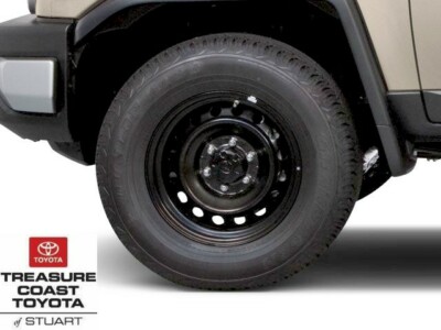 NEW OEM TOYOTA FJ CRUISER FACTORY 17 INCH STEEL WHEEL QTY 1(TIRES