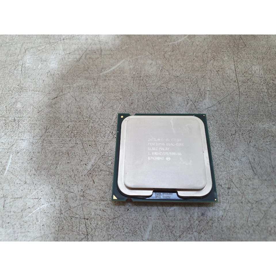 Intel Pentium E2160 SLA8Z Desktop CPU Processor Silver Dual-Core 1.80GHZ LGA775 - Image 3 of 4
