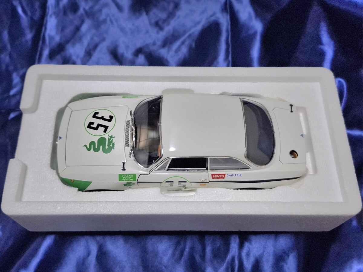 Minichamps 1/18 Alfa Romeo GTA 1300 Junior Giulia Sprint 1972