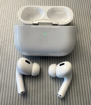 Apple AirPods Pro (2. Generation)   gebraucht - USB C