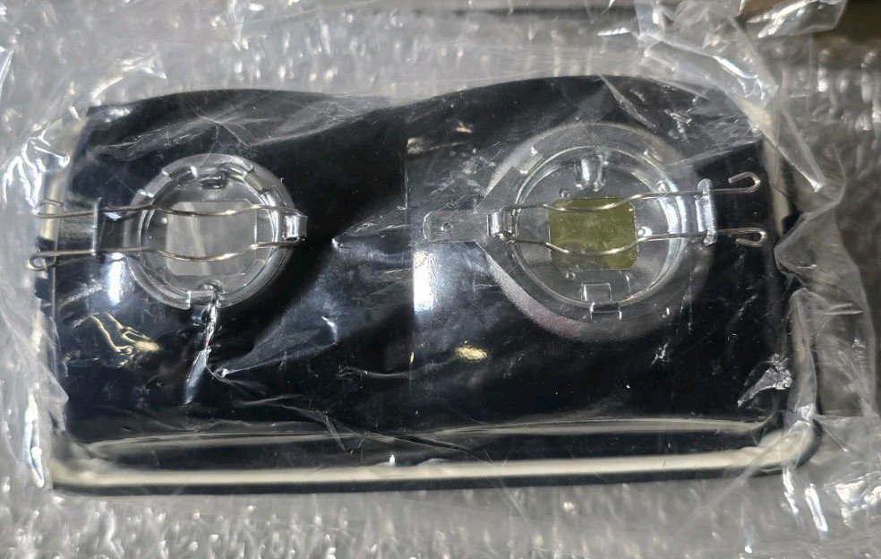 PIAA 39603 (960 Series) Lens & Reflector For 9651, 9601 Amber Fog