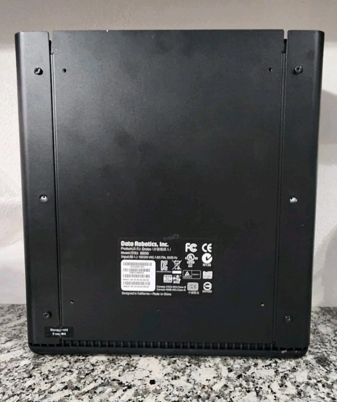 DROBO B800i iSCSI Business Storage Array, SAN/NAS No HDD, Untested No Power Cord - Image 4 of 4