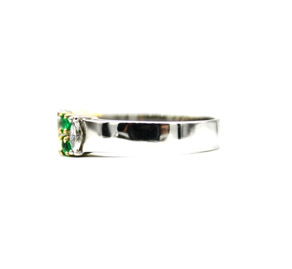 750 Bicolor Gold Ring Smaragd 0,41 ct. Diamant 0,65 ct. E / IF Damenring RW 53 - Bild 4 von 4