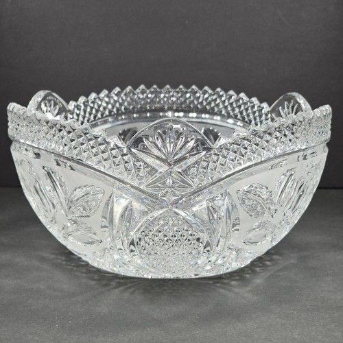 Miller Import Irena 8" SERVING BOWL 24% LEAD CRYSTAL Poland - Rose & Pineapple - Picture 3 of 23