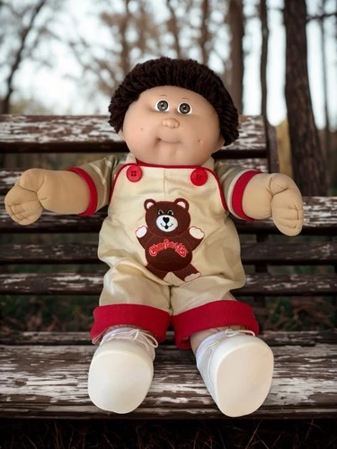 Cabbage Patch Kids Doll, Brown Hair, Brown Eyes, HM 9