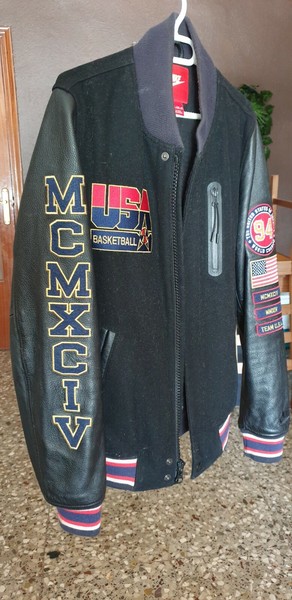 Cazadora Nike Destroyer JacketTeam USA Olympic Dream black Varsity