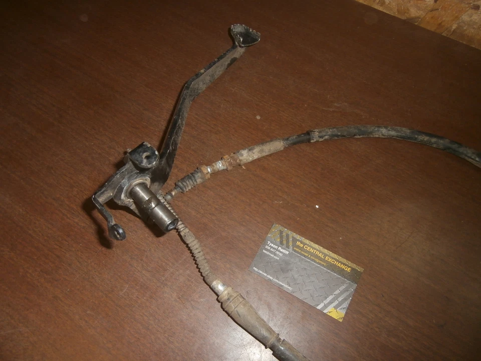 2012 12 Suzuki King Quad LTA 750 4x4 Alavanca de Freio Traseiro Pedal Step Peg OEM + Cabo - Imagem 3 de 4