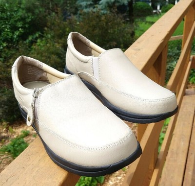 dr scholl's women's zipper shoes