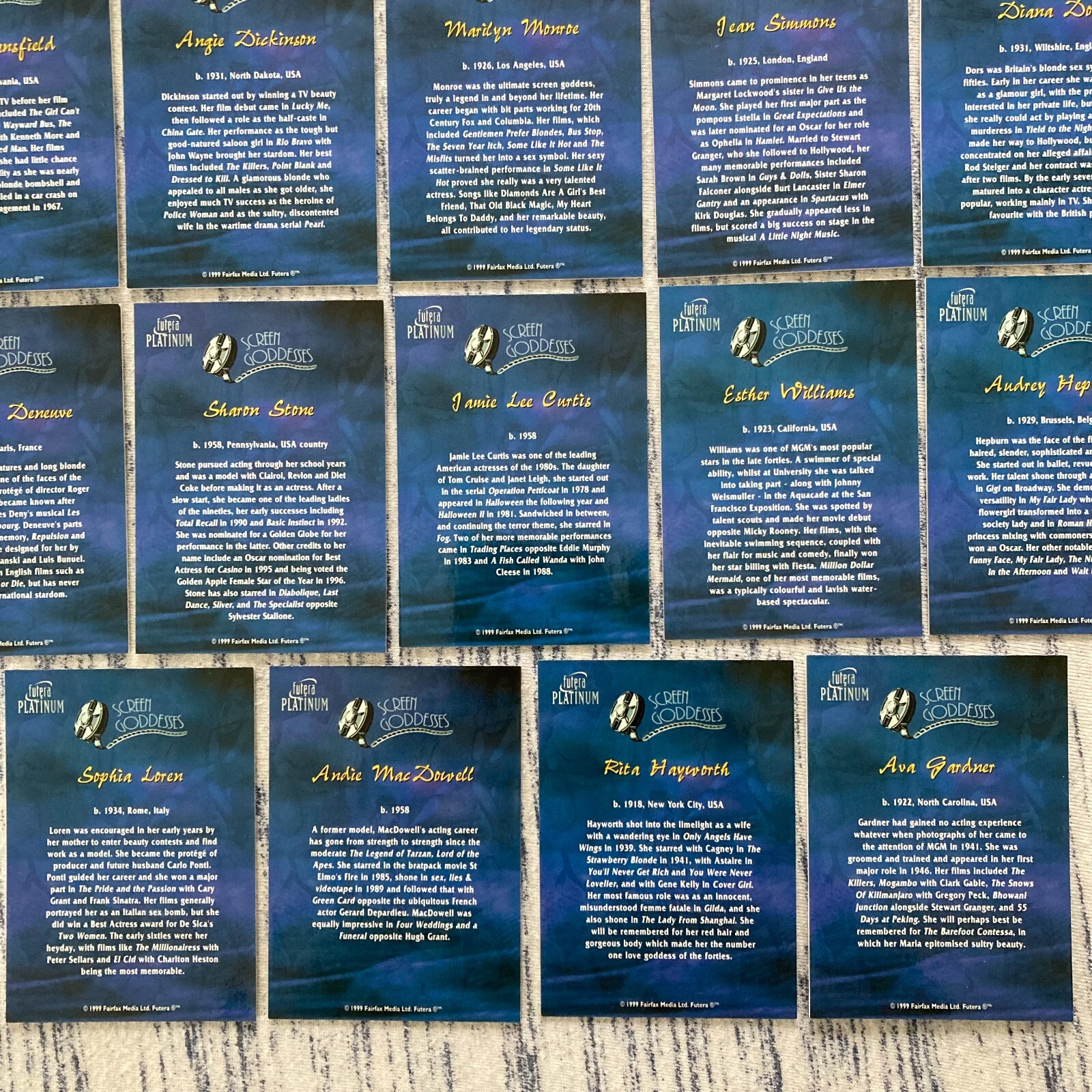 Complete set of 14 Futera Platinum Screen Goddesses trading cards. 1999. - Picture 9 of 9