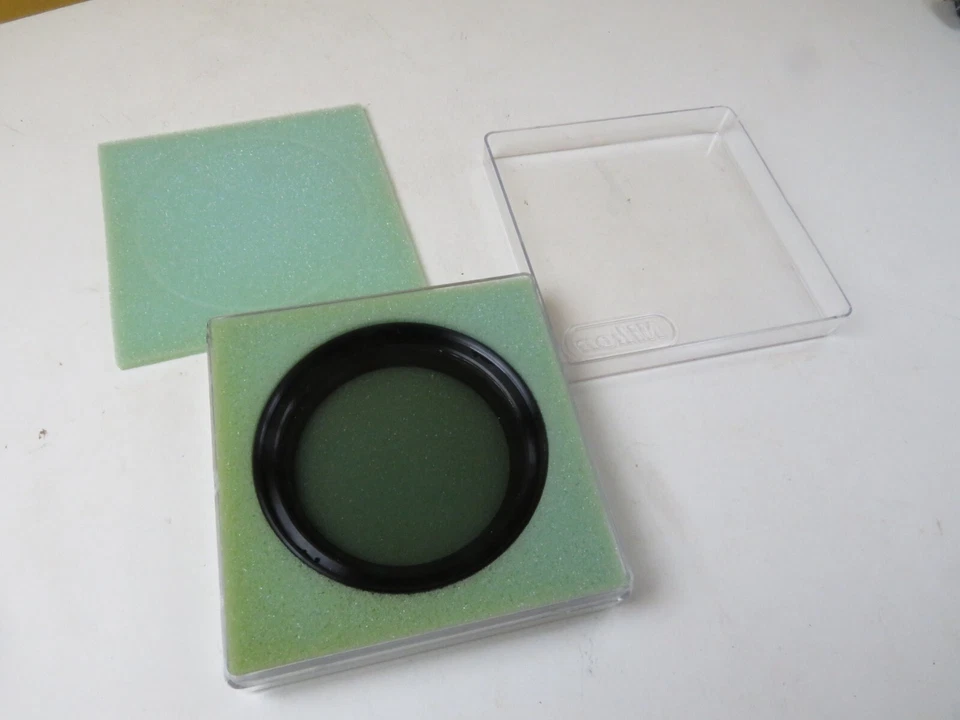 Nikon 72mm Polarizing Polar Filter Screw in mount - Image 3 of 4