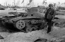 WW2 Picture Photo WW2 Thank captured with US soldier with helmet M1 0065