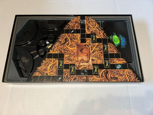 Vintage 1995 ATMOSFEAR LES EMISSAIRES VHS Board Game EXCELLENT 100% COMPLETE - Picture 9 of 10