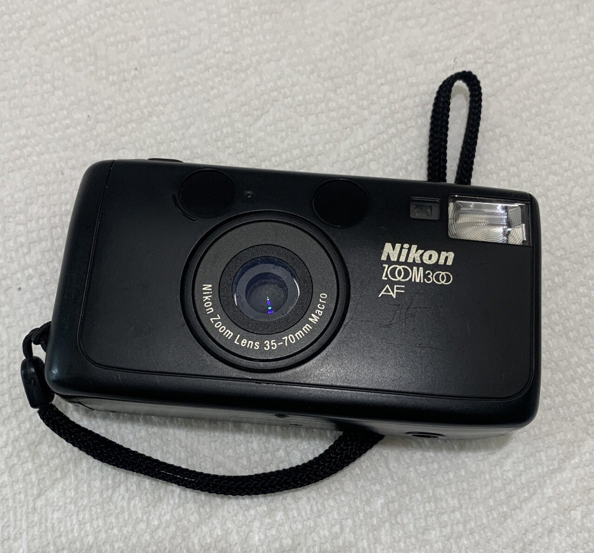 Nikon Zoom 300 AF Point & Shoot 35mm Film Camera 35-70mm Macro