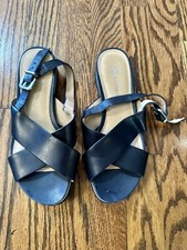 Antonio Melani Women's Black Leather Cross Over Strappy Low Platform Sandal Sz 6