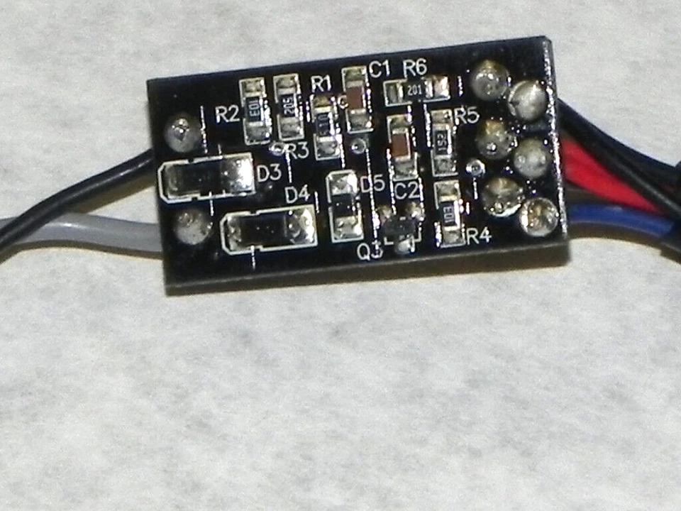 2-Pk (RH LH) Schumacher Electronics 2A Hoja en Línea Mini Portafusibles Arnés en Y Foto 3 de 4