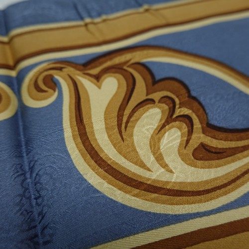 BASILE Blue Jacquard Silk Scarf Scarves 33.5" X 34.5" O997 - Picture 14 of 15