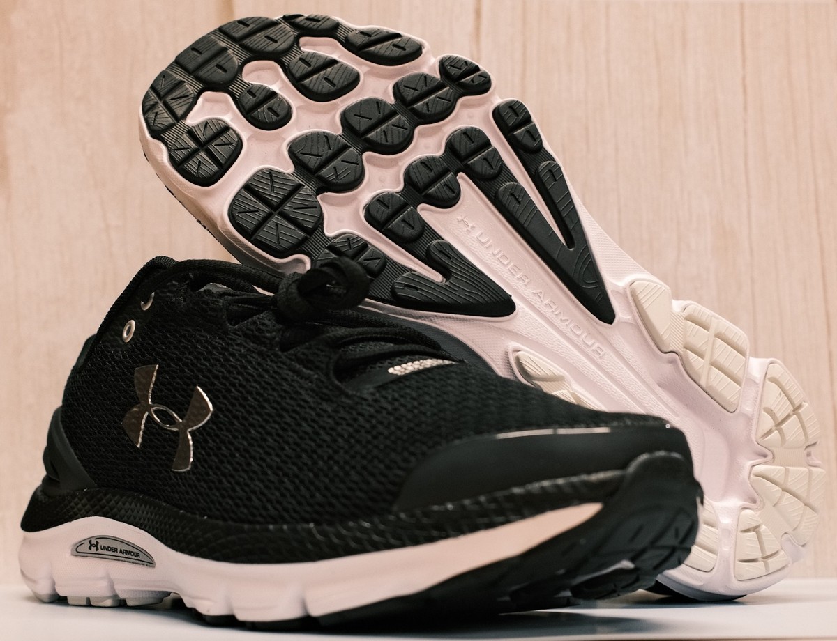 Under Armour Charged Gemini 2020 NM Black White 3026501-001 Size