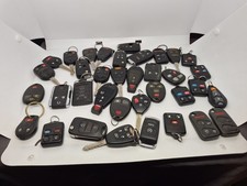 Lot Of 35 Smart Keys Key Fobs Remotes Transmitters Keyless Entry Oem Lot Of 35 Smart Keys Key Fobs Remotes Transmitters Keyless Entry Oem