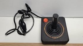 Atari XE System Console Manual & Power Supply CIB (Powers on, Displays)