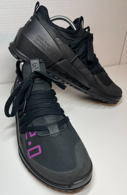 Ecco Biom 2.0 Low Tex Sneakers Size 9-9.5 Black Purple Athletic Casual Shoes