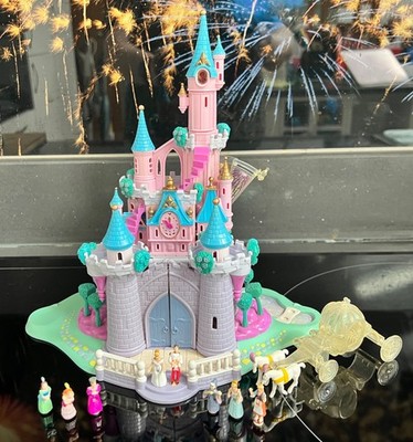   Polly Pocket Disney Cinderella's Castle 1995 komplett & mit Lichtern Bluebird