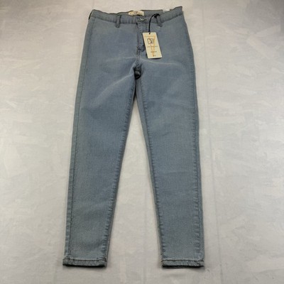 Don t Think Twice Womens US 6 Light Wash Skinny Jeans Stretch Denim NWT