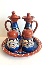 Beau Service à Condiments 4 pièces sur Plateau en Faïence Emaillée de Bulgarie