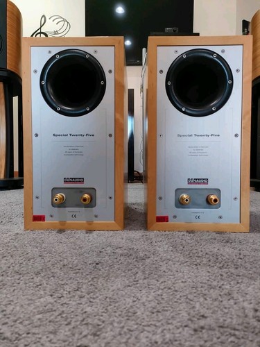DYNAUDIO SPECIAL TWENTY FIVE 25TH PAIR OF BOOKSHELF HI-END SPEAKERS (US) - Picture 6 of 15