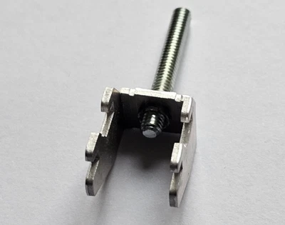 Siemens Retaining Clips / Fixings / Clamps MP277, MP377, TP1200 inc VAT / New