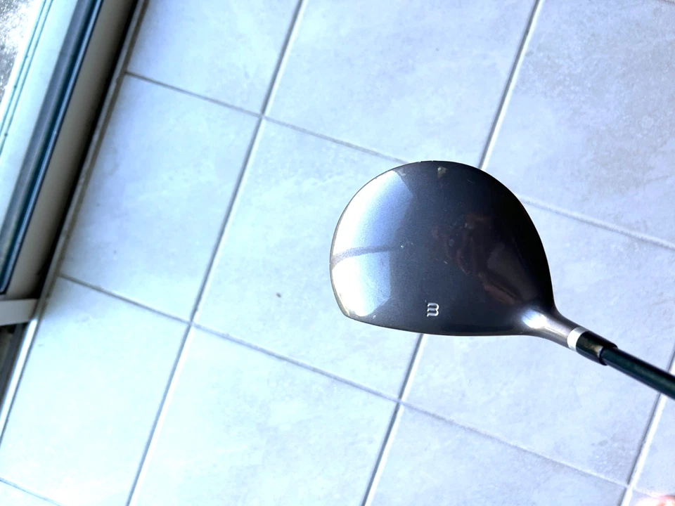 Wilson Gear Effect 3D Cold Forged Driver RH Titanium Matrix Graphite Shaft 45" 1 - Image 4 of 4