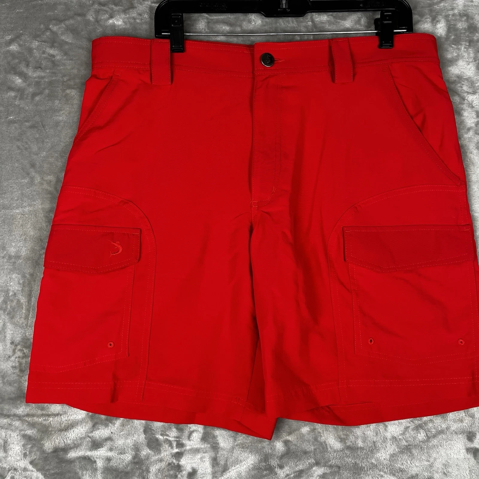 Reel Legends Lightweight Nylon Cargo Fishing Shorts. Red, Men's Size 36 NWT.