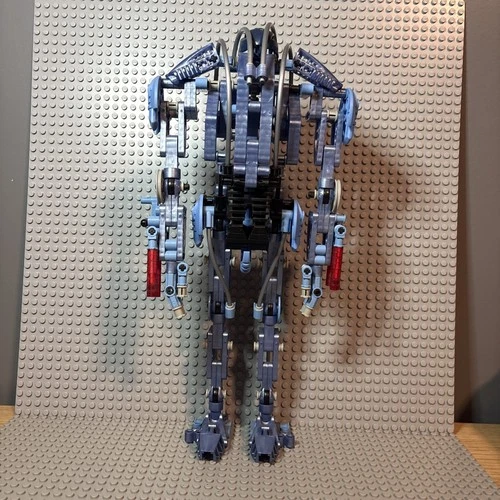 Vintage 2002 LEGO Star Wars Super Battle Droid 8012 Retired Set