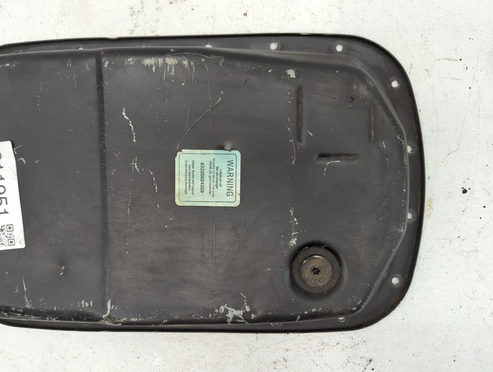 Óleo de motor 2007-2013 BMW 328I Pan XPWPZ - Imagem 2 de 4