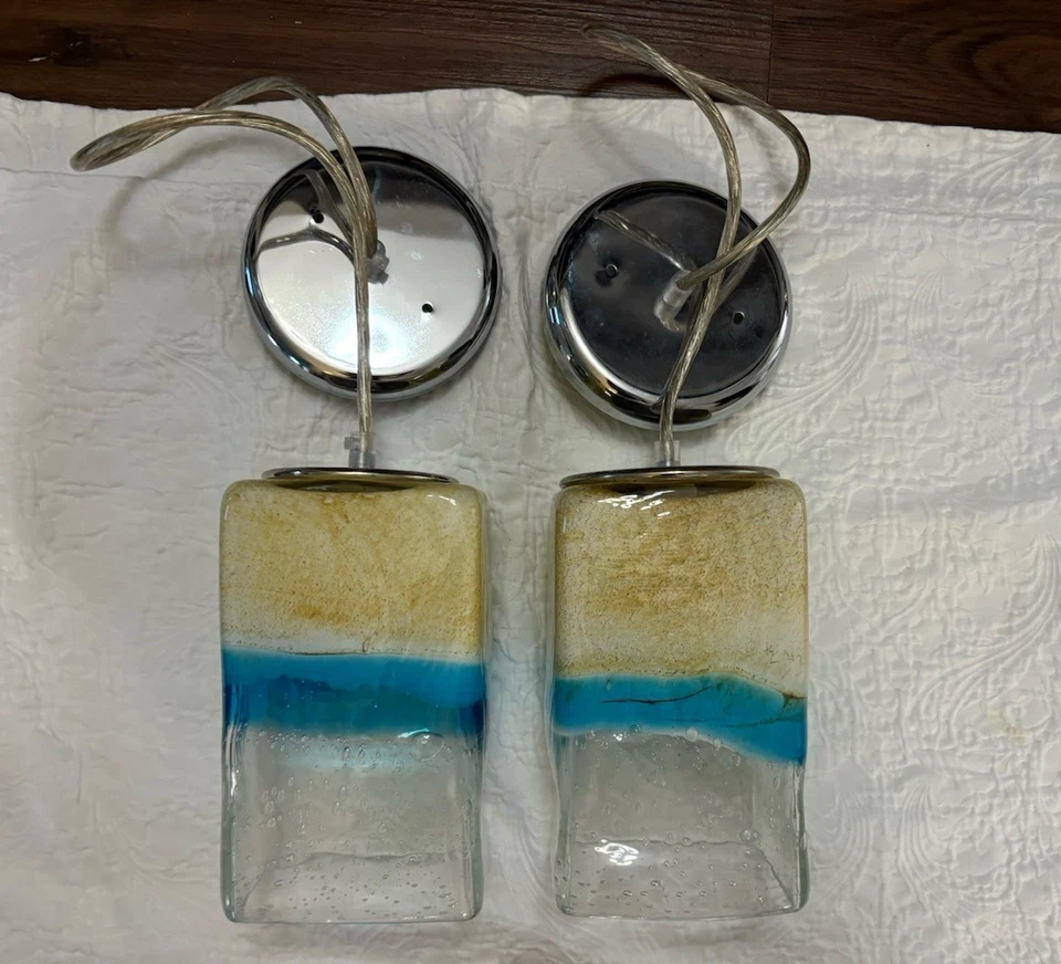 Juego de 2 accesorios de isla de vidrio soplado a mano turquesa y arena ambiente de playa Foto 3 de 4