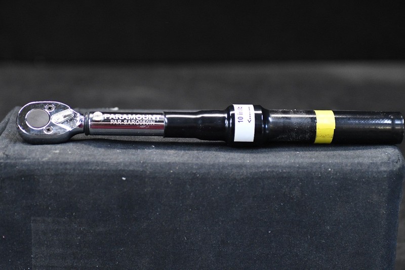 Paramount PAR-SARO0501N Torque Wrench (10 in / lbs - 1/4")