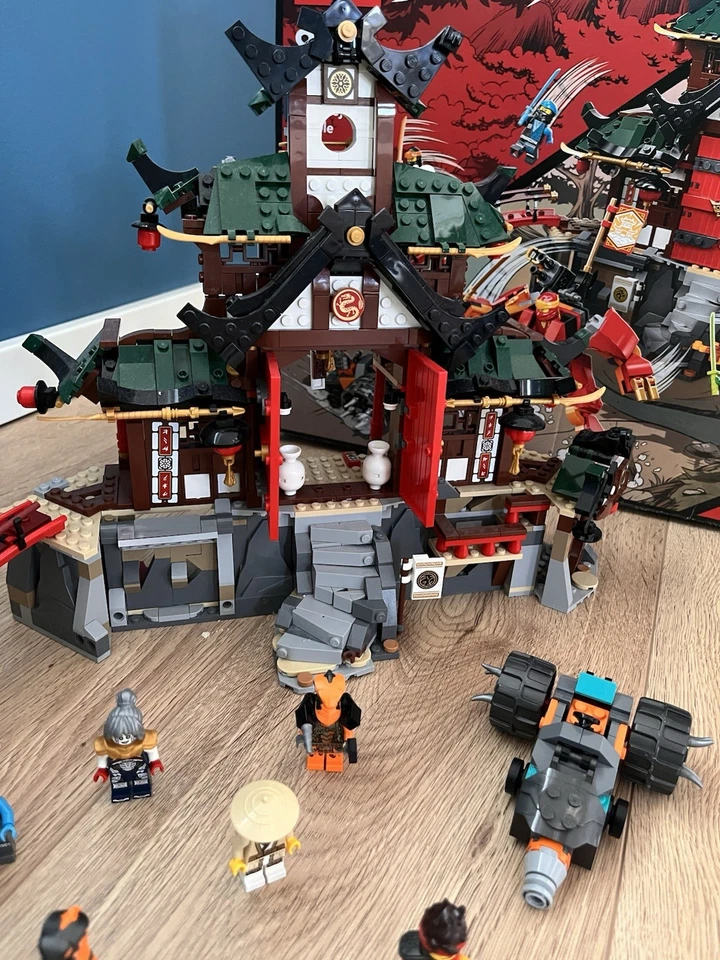 LEGO Ninjago 71767 Ninja Dojo Temple, Foto 2 von 5
