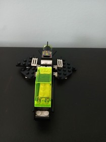 2 Vintage Lego Sets 6852 and 6832 Sonar Security and Super Nova II