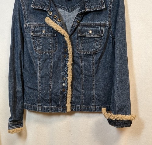 Denim Jean Crop Jacket Womens Sz M Faux Fur Sherpa Trim French Cuff Moto Y2K - Picture 7 of 15