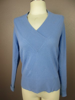 Just Cashmere by Forte Size M Blue Womens 100% Cashmere Top V Neck Sweater 393 | eBay Just Cashmere by Forte Size M Blue Womens 100% Cashmere Top V Neck Sweater 393 | eBay